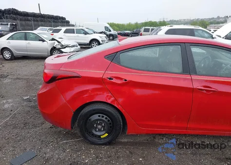 2015 Hyundai Elantra Se z USA, uszkodzony, nr VIN KMHDH4AE6FU420161